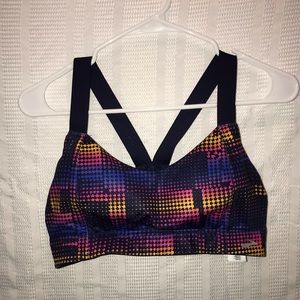 Brooks Intimates & Sleepwear - Brooks women’s athletic sports bra size XL Brooks Intimates & Sleepwear - Brooks women’s athletic sports bra size XL